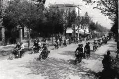 1955-motoraduno-a-Carpi-viale-Cavallotti-8