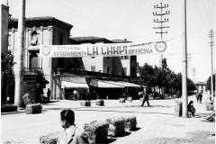 1956-ca-corsa-di-moto-a-Carpi-incrocio-via-Petrarca-viale-Carducci-e-corso-Cabassi