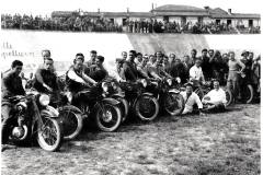 1957-MotoClub-di-Carpi-allo-Stadio-3