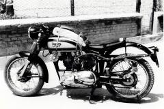 1960-ca-splendida-Triumph-a-Carpi-1